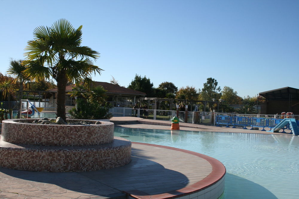 Reve En Famille Hotel Gastes Exterior photo